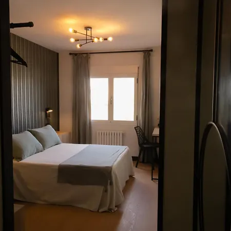 Numancia ゲストハウス