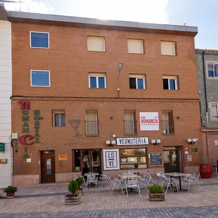 Numancia ゲストハウス